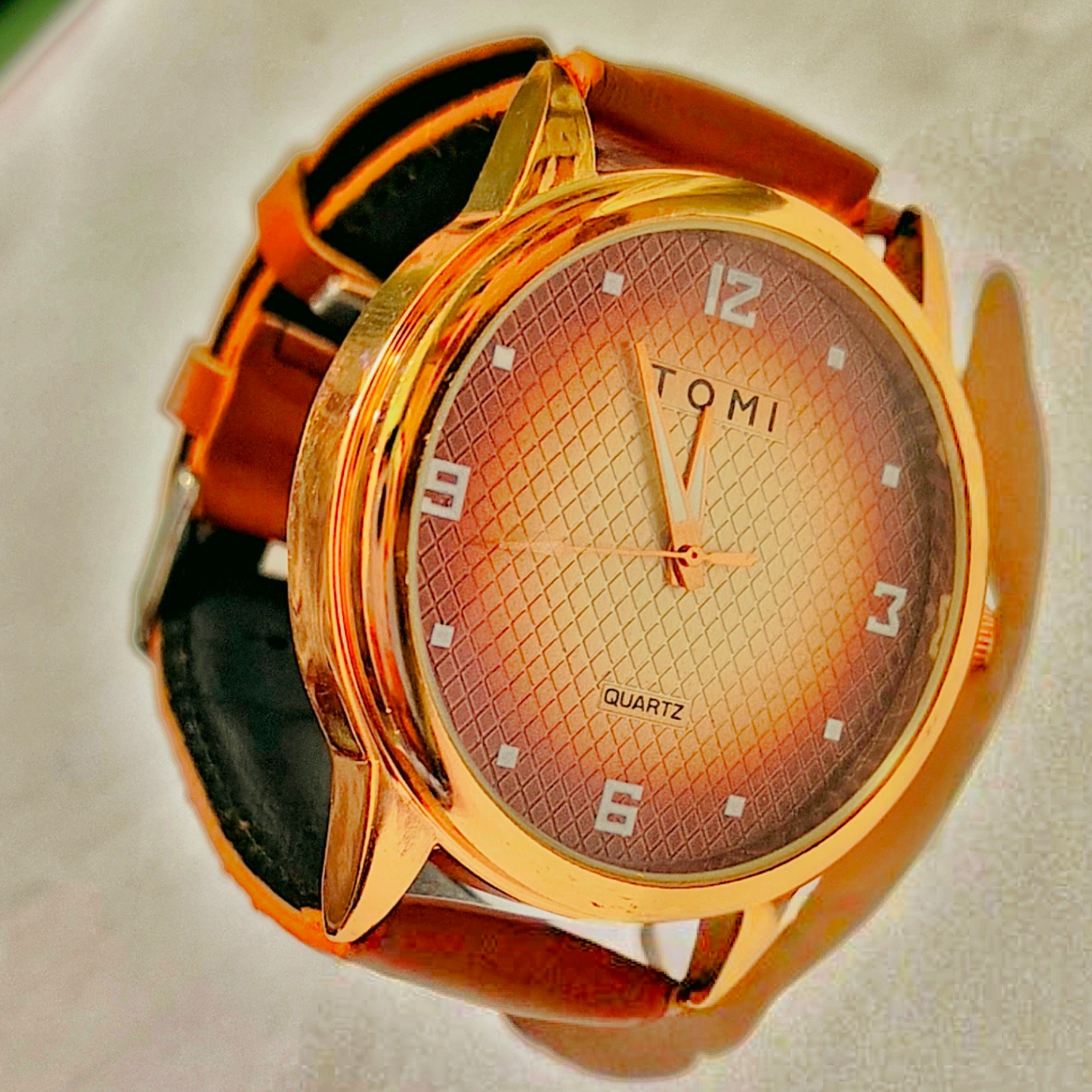 TOMI T-045 Men's Luxury Quartz Watch with Day & Date – Leather Strap